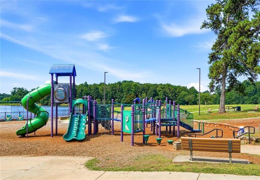 Community amenities in Henson Square, Lawrenceville (Image 24).