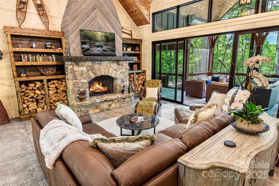 Image 42 of a home in .