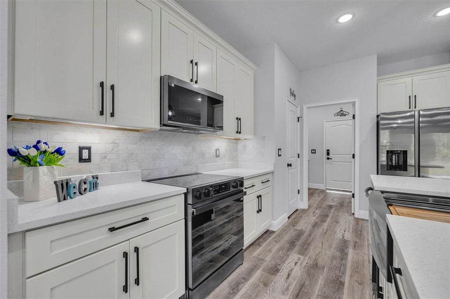 Furnished interior view inside a new home in , Kissimmee (Image 18).