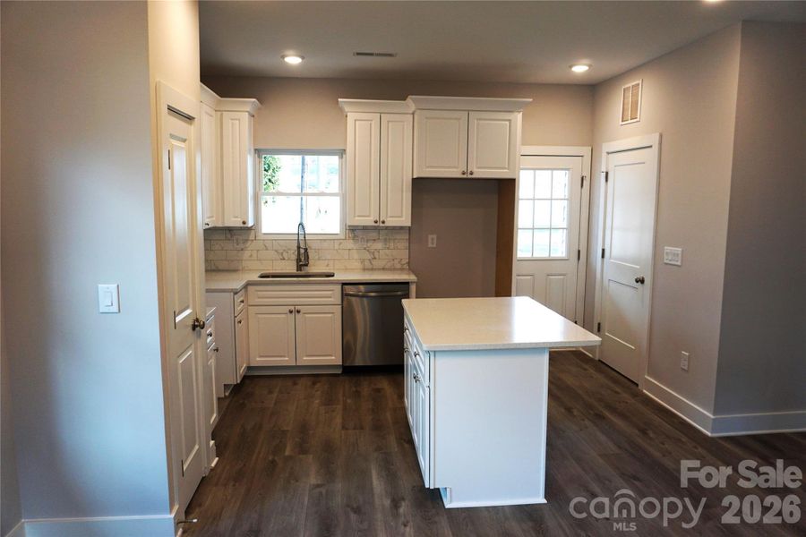 Furnished interior view inside a new home in , Kannapolis (Image 5).