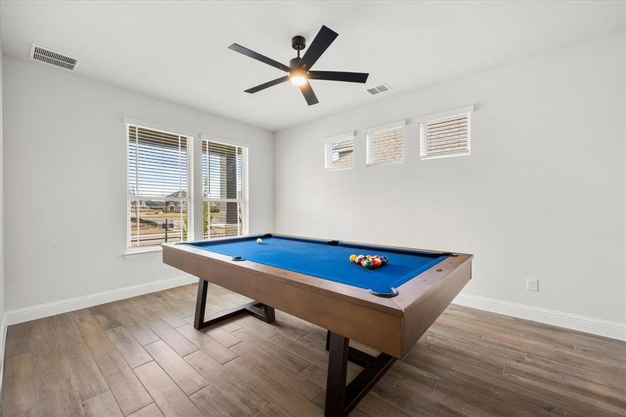 Furnished interior view inside a new home in Sonoma Verde, McLendon-Chisholm (Image 17).