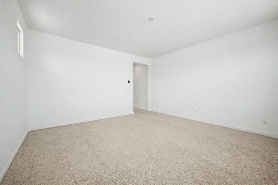 Spacious, unfurnished interior of a new home in Las Ventanas, Goodyear (Image 13). Spacious, unfurnished interior of a new home in Las Ventanas, Goodyear (Image 13).