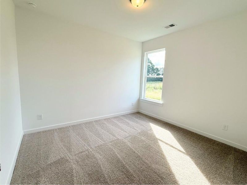 Spacious, unfurnished interior of a new home in Westlyn, Winder (Image 12).
