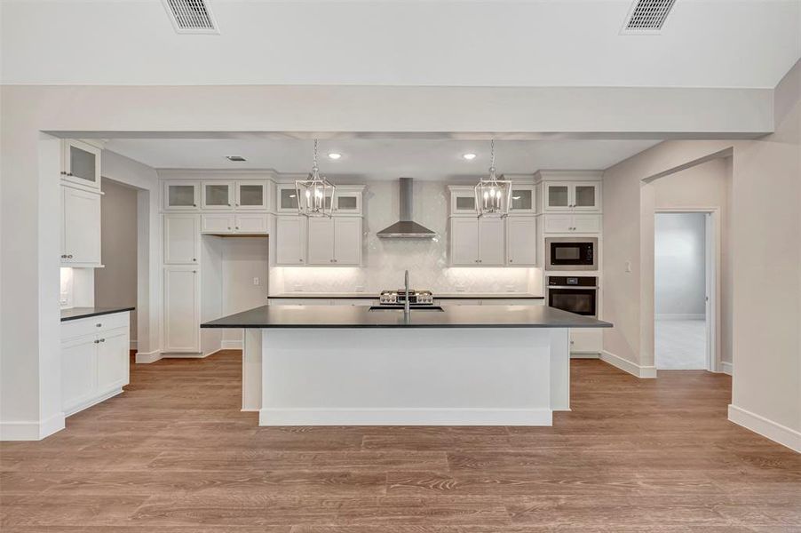 Furnished interior view inside a new home in Timberbrook, Justin (Image 5).