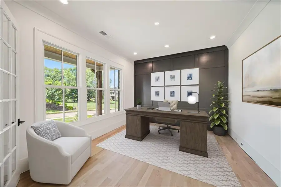 Furnished interior view inside a new home in , Alpharetta (Image 5).