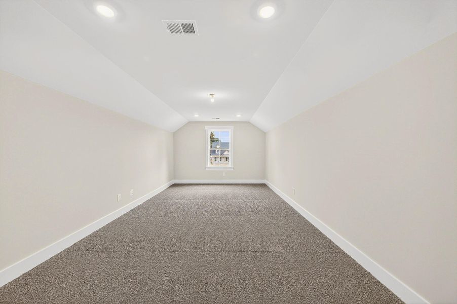Spacious, unfurnished interior of a new home in Johns Island Homes, Johns Island (Image 31). Spacious, unfurnished interior of a new home in Johns Island Homes, Johns Island (Image 31).