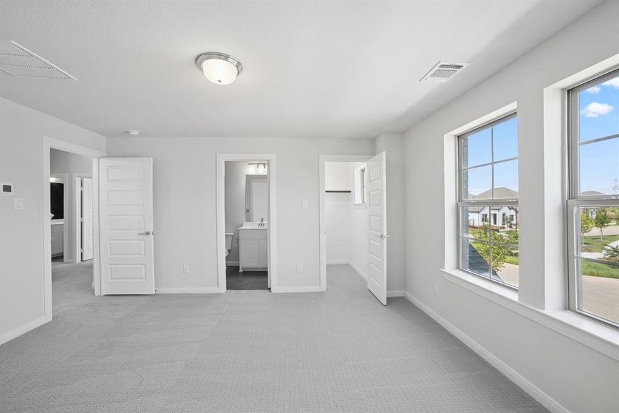 Spacious, unfurnished interior of a new home in Karis - Village Series, Crowley (Image 25). Spacious, unfurnished interior of a new home in Karis - Village Series, Crowley (Image 25).