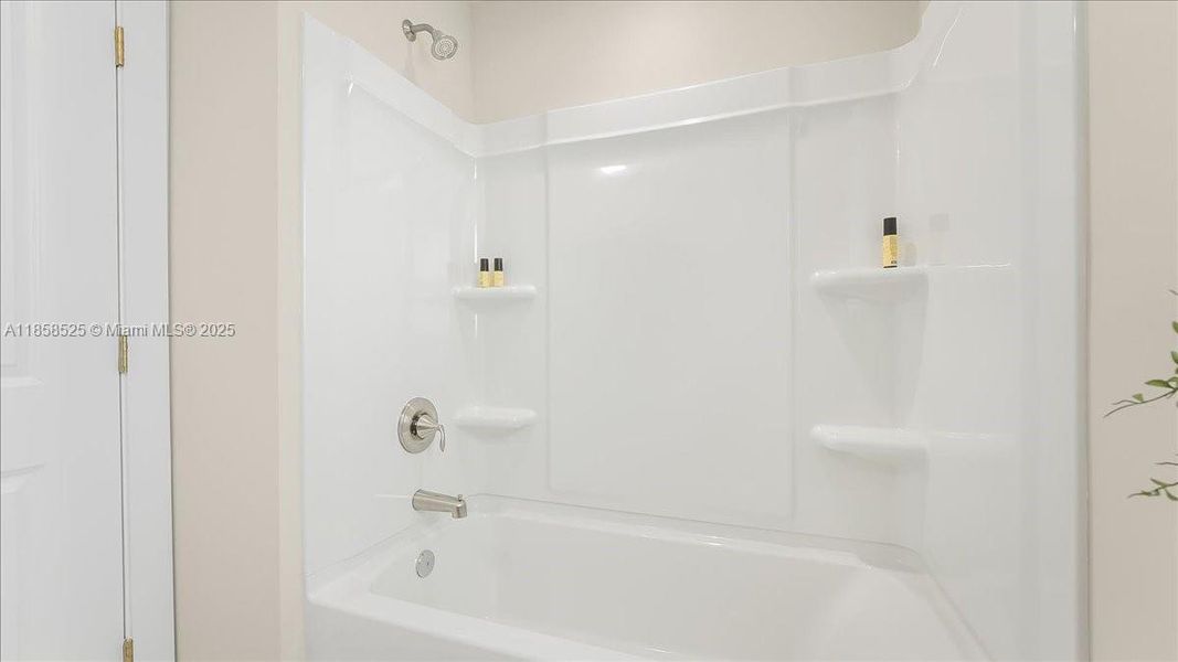 Image 19 of a home in .