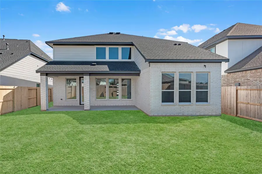 Representative image. Features, specifications, selections and colors may vary. Representative image. Features, specifications, selections and colors may vary.