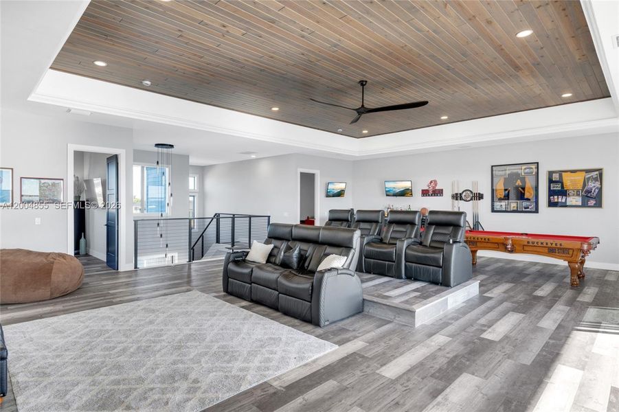 Community amenities in , Cape Coral (Image 54).