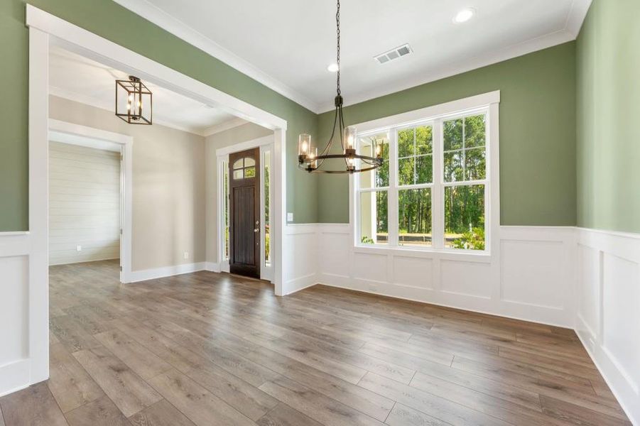 Spacious, unfurnished interior of a new home in Hillshire, Cumming (Image 21).