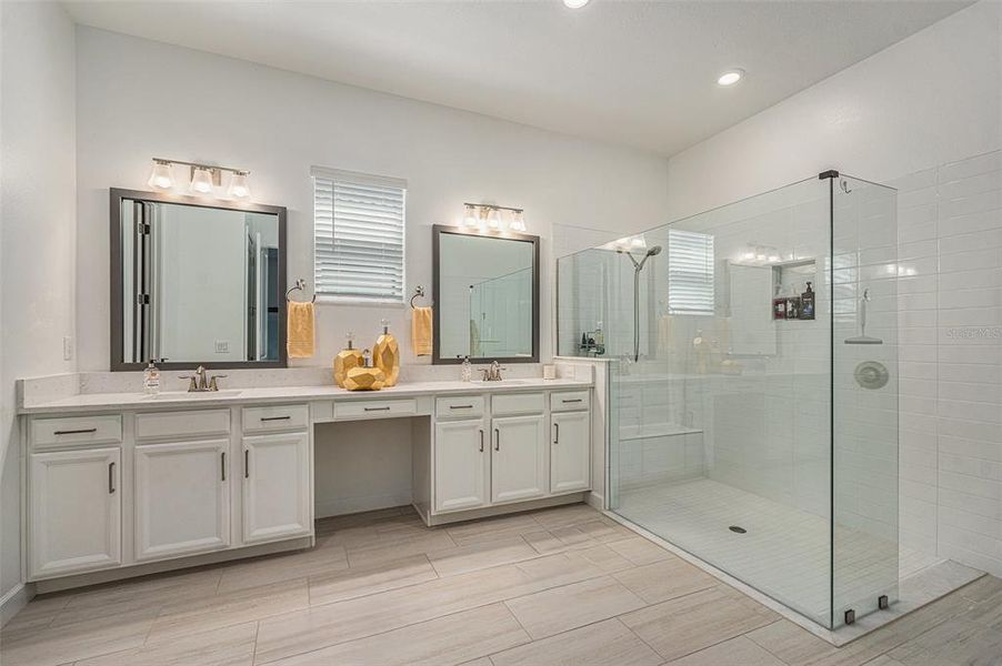 Furnished interior view inside a new home in , Wimauma (Image 28).