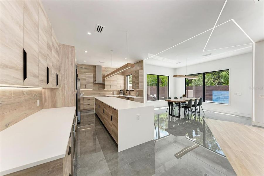 Furnished interior view inside a new home in , Sarasota (Image 53).