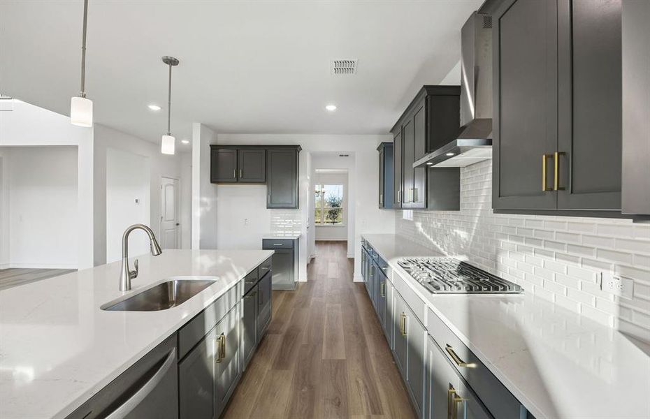 Abundant cabinet space in kitchen Abundant cabinet space in kitchen