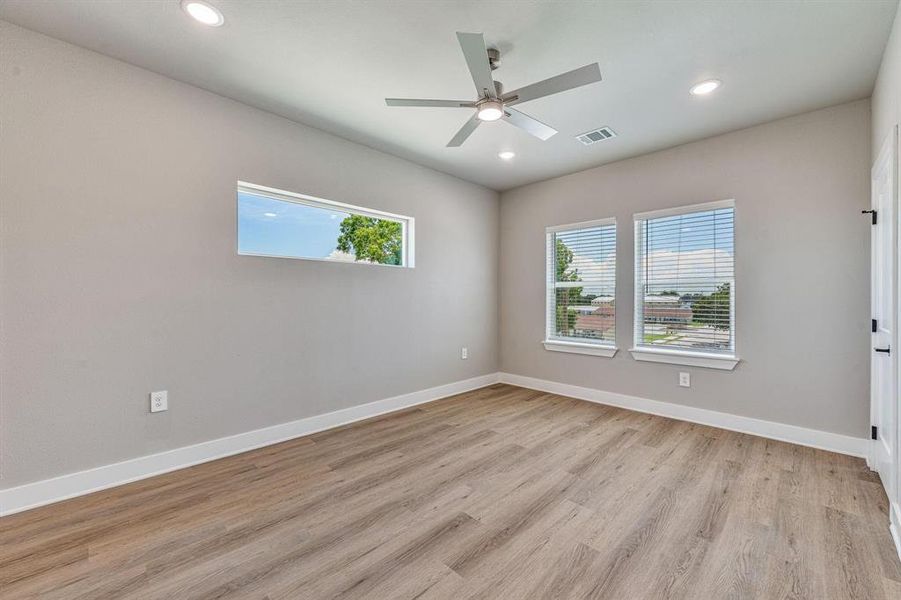 Spacious, unfurnished interior of a new home in , Stephenville (Image 18).
