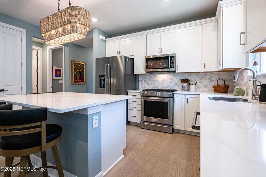 Furnished interior view inside a new home in Del Webb Nocatee, Ponte Vedra (Image 17). Furnished interior view inside a new home in Del Webb Nocatee, Ponte Vedra (Image 17).