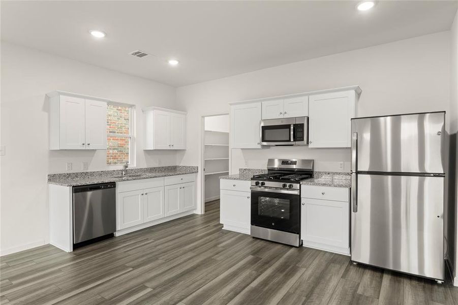 Furnished interior view inside a new home in Noble Ridge, Howe (Image 9).