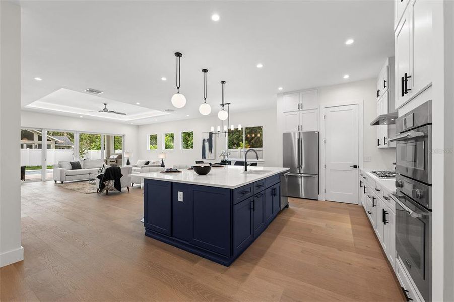 Furnished interior view inside a new home in , Orlando (Image 8).