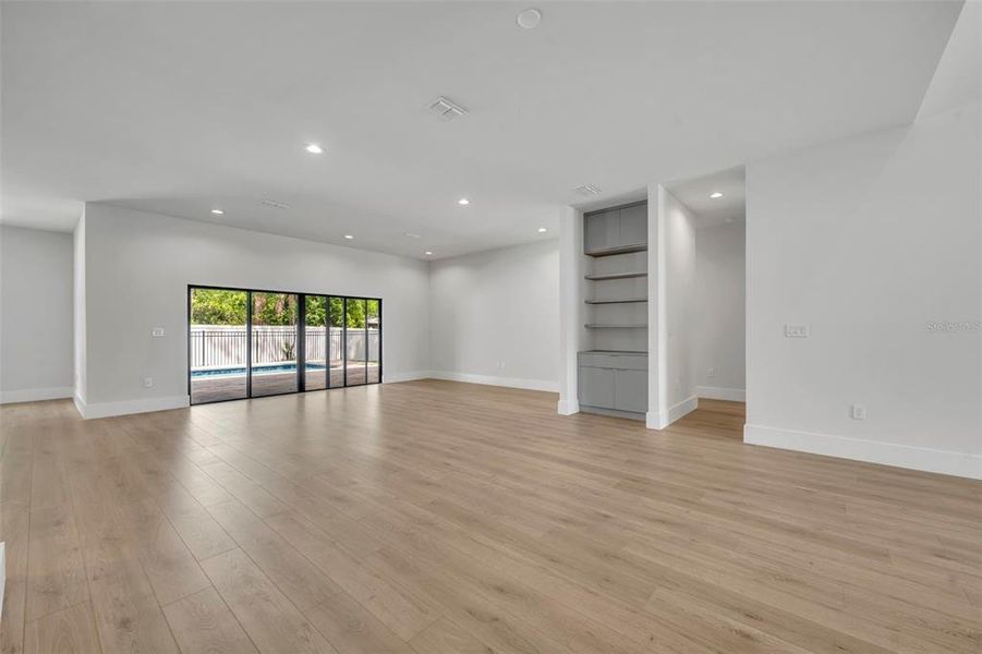 Spacious, unfurnished interior of a new home in , Winter Park (Image 46). Spacious, unfurnished interior of a new home in , Winter Park (Image 46).