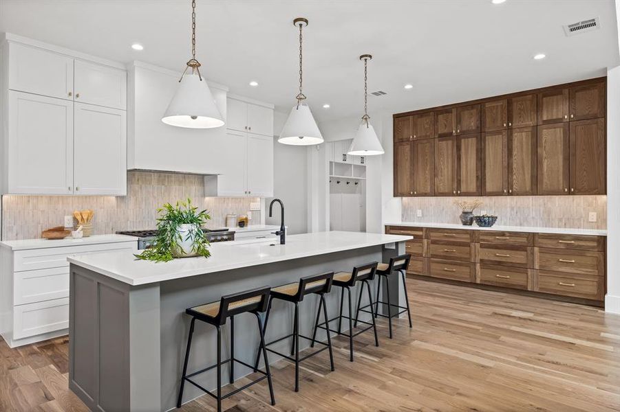 Furnished interior view inside a new home in , Dallas (Image 13). Furnished interior view inside a new home in , Dallas (Image 13).