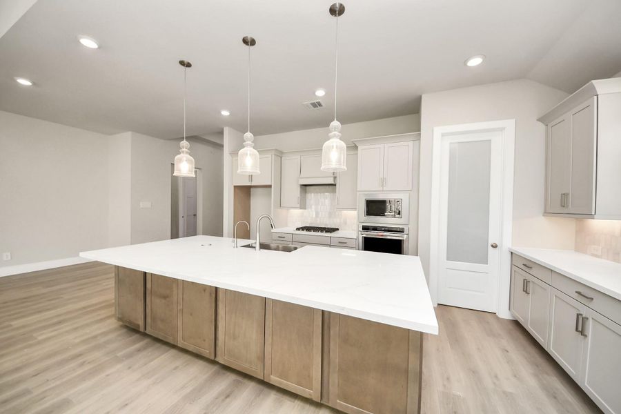 Furnished interior view inside a new home in COLTON: Prestige Collection, Montgomery (Image 16). Furnished interior view inside a new home in COLTON: Prestige Collection, Montgomery (Image 16).