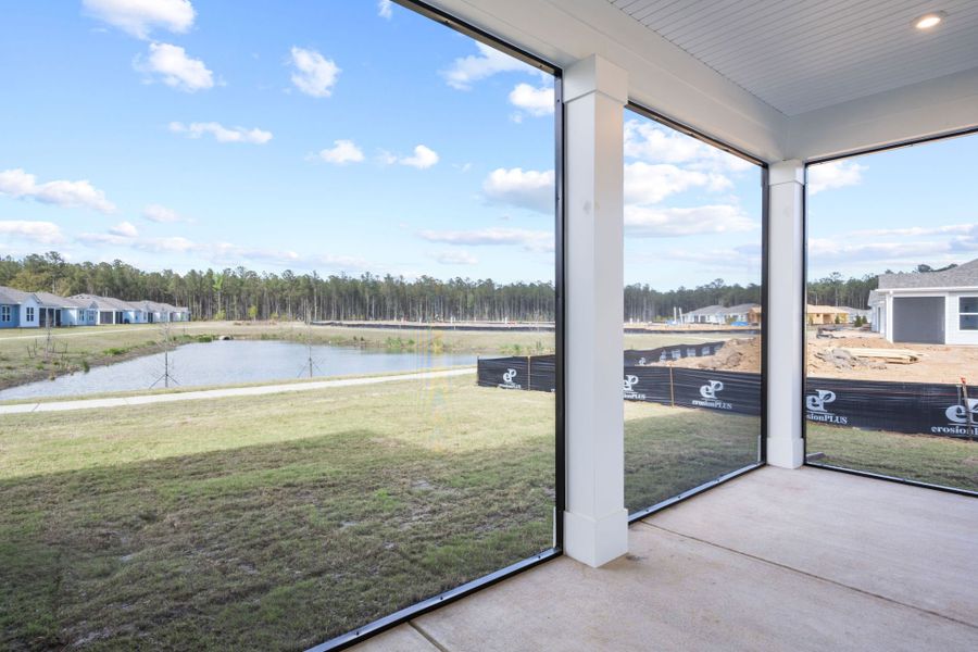 Exterior details and patio area of a home in Sun City Hilton Head, Bluffton (Image 3).