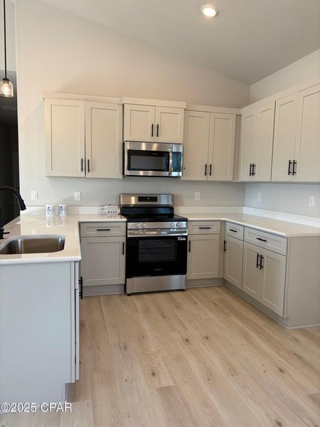 Furnished interior view inside a new home in Parkbrook, Panama City (Image 3).