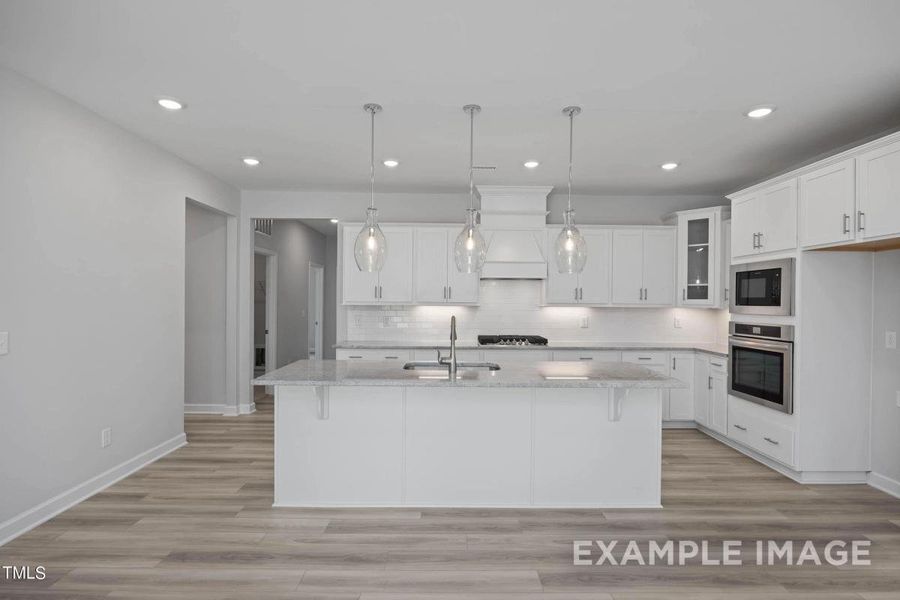 Image 17 of a home in Tobacco Road.