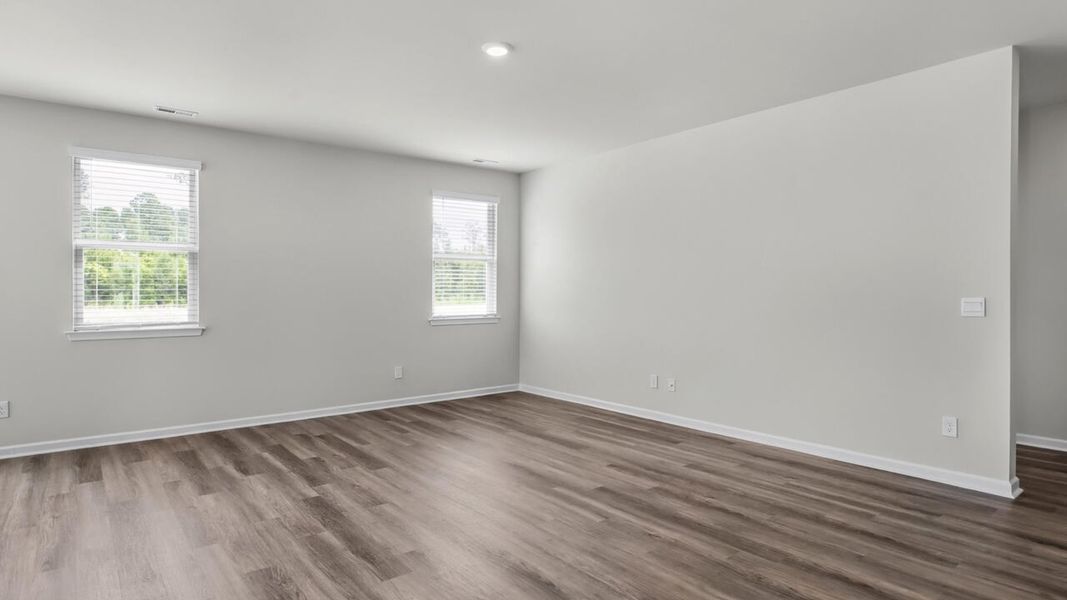 Spacious, unfurnished interior of a new home in Magnolia Ridge at Blake Farm, Wilmington (Image 24).
