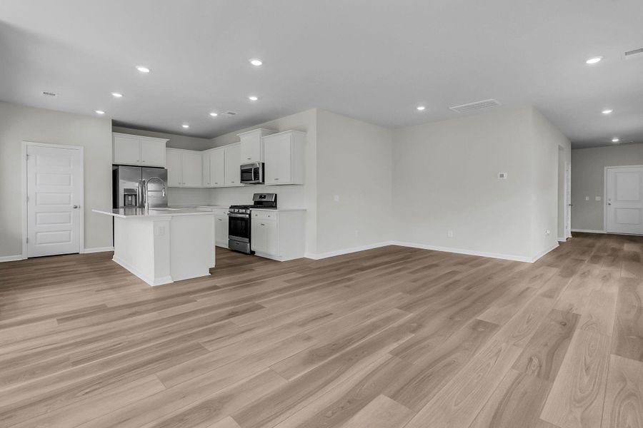 Spacious, unfurnished interior of a new home in Horizons at Summers Corner | 55+: The Cottages, Summerville (Image 31). Spacious, unfurnished interior of a new home in Horizons at Summers Corner | 55+: The Cottages, Summerville (Image 31).