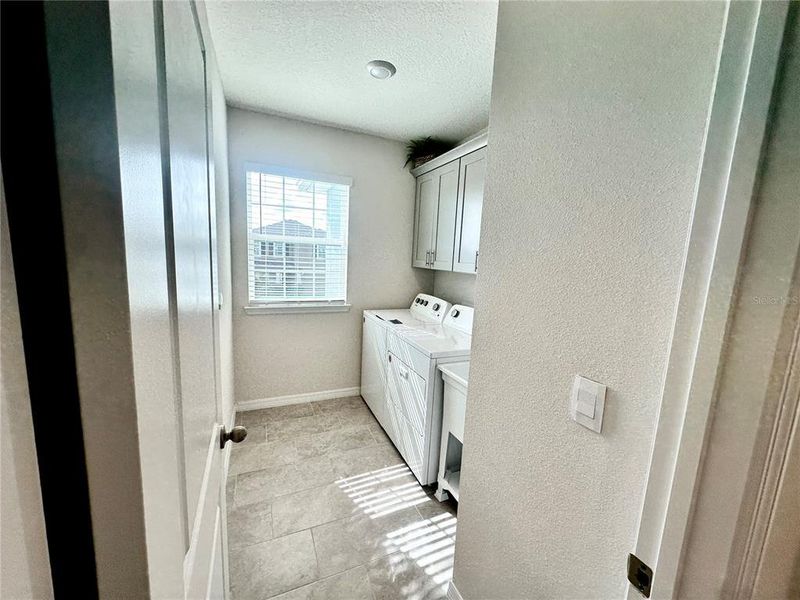 Furnished interior view inside a new home in Solera at Lakewood Ranch, Lakewood Ranch (Image 10).