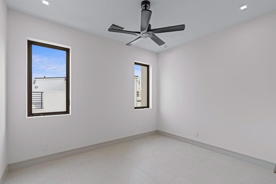 Guest Bedroom 1