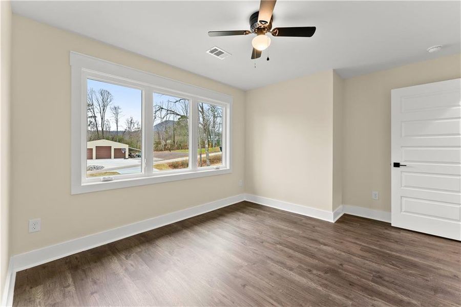 Spacious, unfurnished interior of a new home in , Clermont (Image 32). Spacious, unfurnished interior of a new home in , Clermont (Image 32).