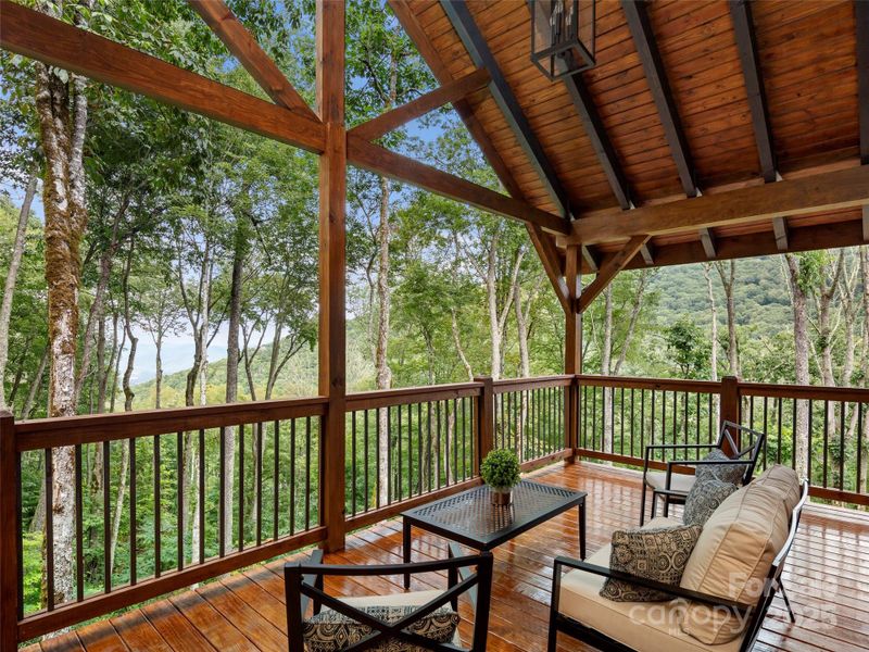 Image 44 of a home in .