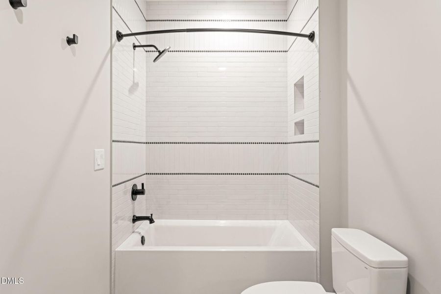 62-web-or-mls-untitled-67