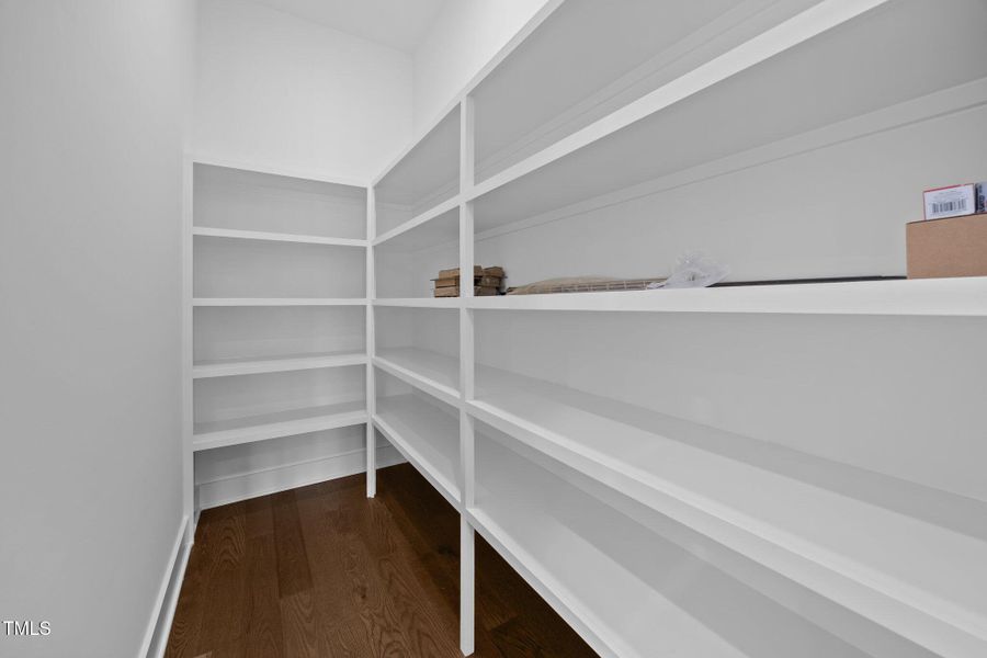 65-web-or-mls-IMG_0406 65-web-or-mls-IMG_0406