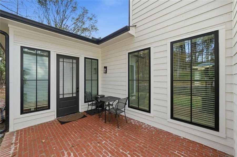 Exterior details and patio area of a home in , Alpharetta (Image 28).