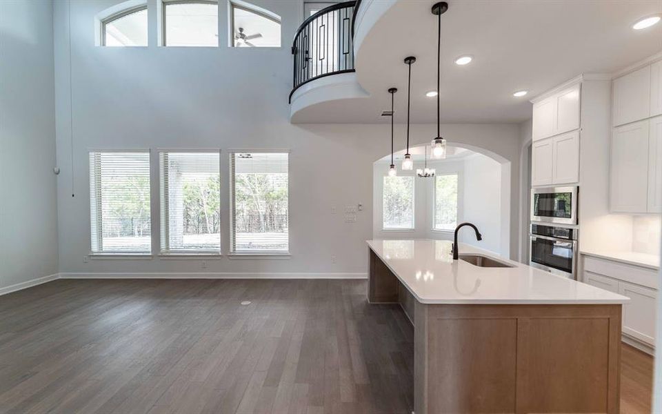 Furnished interior view inside a new home in Heath Golf & Yacht Club, Forney (Image 8).