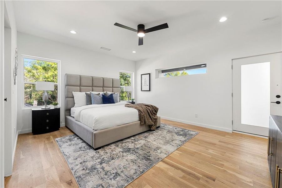 Furnished interior view inside a new home in , Atlanta (Image 9).