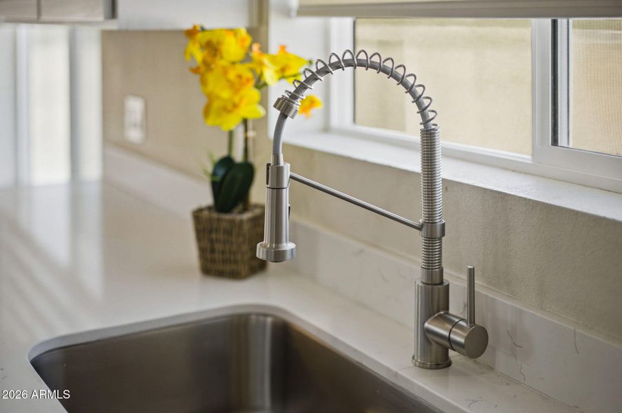 45-web-or-mls-158 N Pettoshas Dr-44