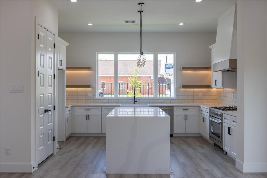 Furnished interior view inside a new home in , Houston (Image 6). Furnished interior view inside a new home in , Houston (Image 6).