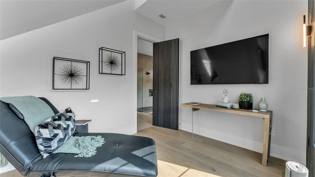 Furnished interior view inside a new home in Delphi Hills, Lakeland (Image 8).