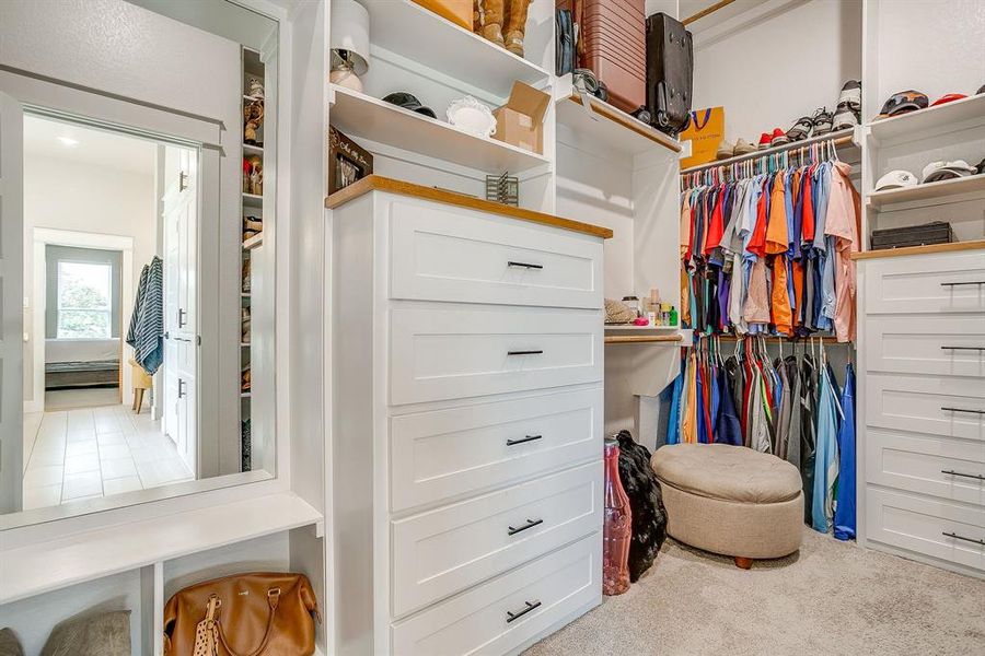 Furnished interior view inside a new home in , Weatherford (Image 22).