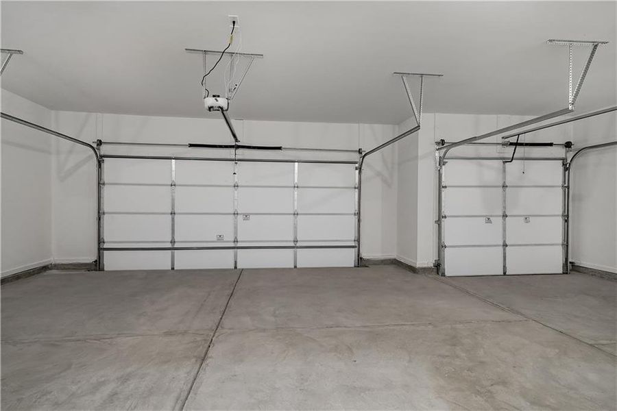Spacious, unfurnished interior of a new home in Shadow Creek, Jackson (Image 14). Spacious, unfurnished interior of a new home in Shadow Creek, Jackson (Image 14).