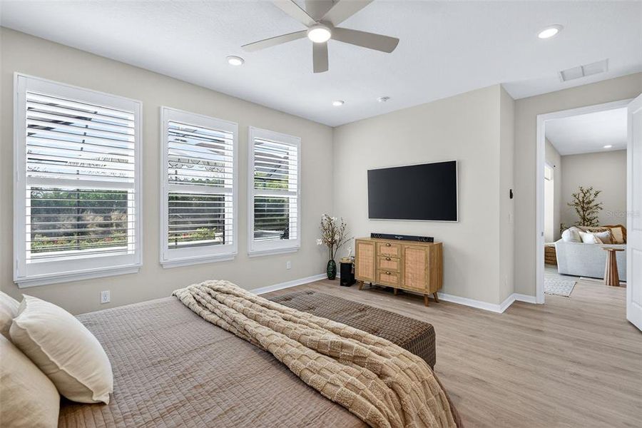 Furnished interior view inside a new home in , Lakewood Ranch (Image 59).