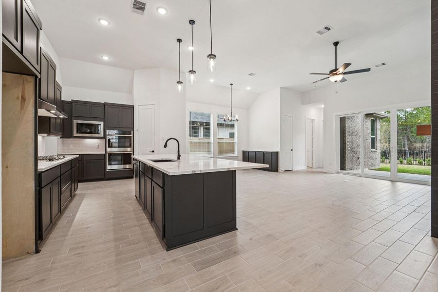 Furnished interior view inside a new home in Kresston, Montgomery (Image 9).