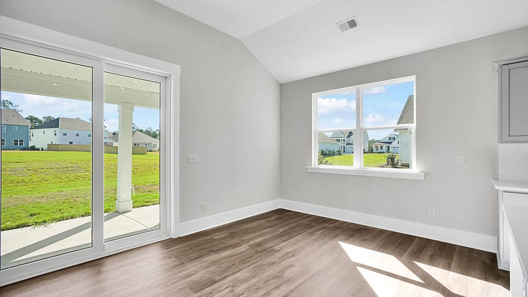 Spacious, unfurnished interior of a new home in The Haven at Indigo Preserve, Leland (Image 15).