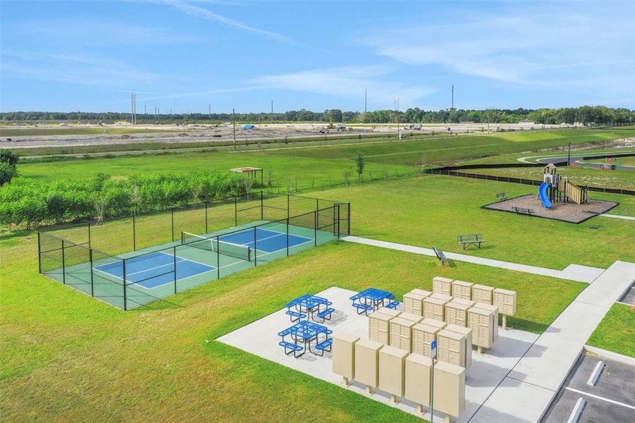 Community amenities in Annabelle Estates, Winter Haven (Image 24).