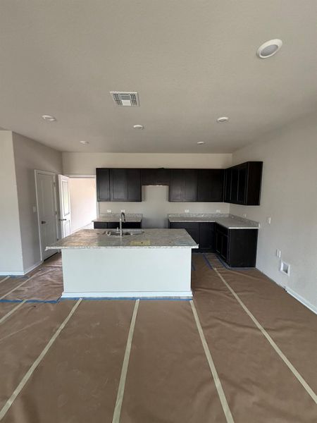 Light & Bright Open Concept Kitchen