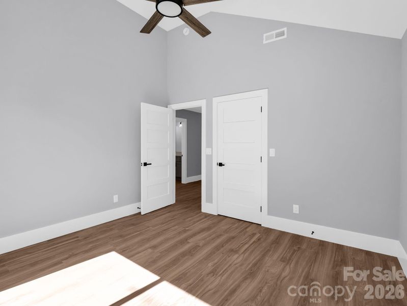 Spacious, unfurnished interior of a new home in , Asheville (Image 15).